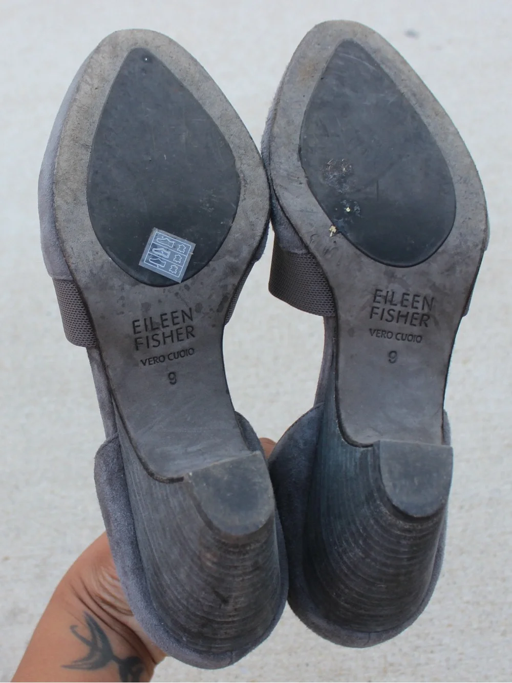 Eileen Fisher Hilly Grey Suede D'Orsay Wedge Pumps Sz 9